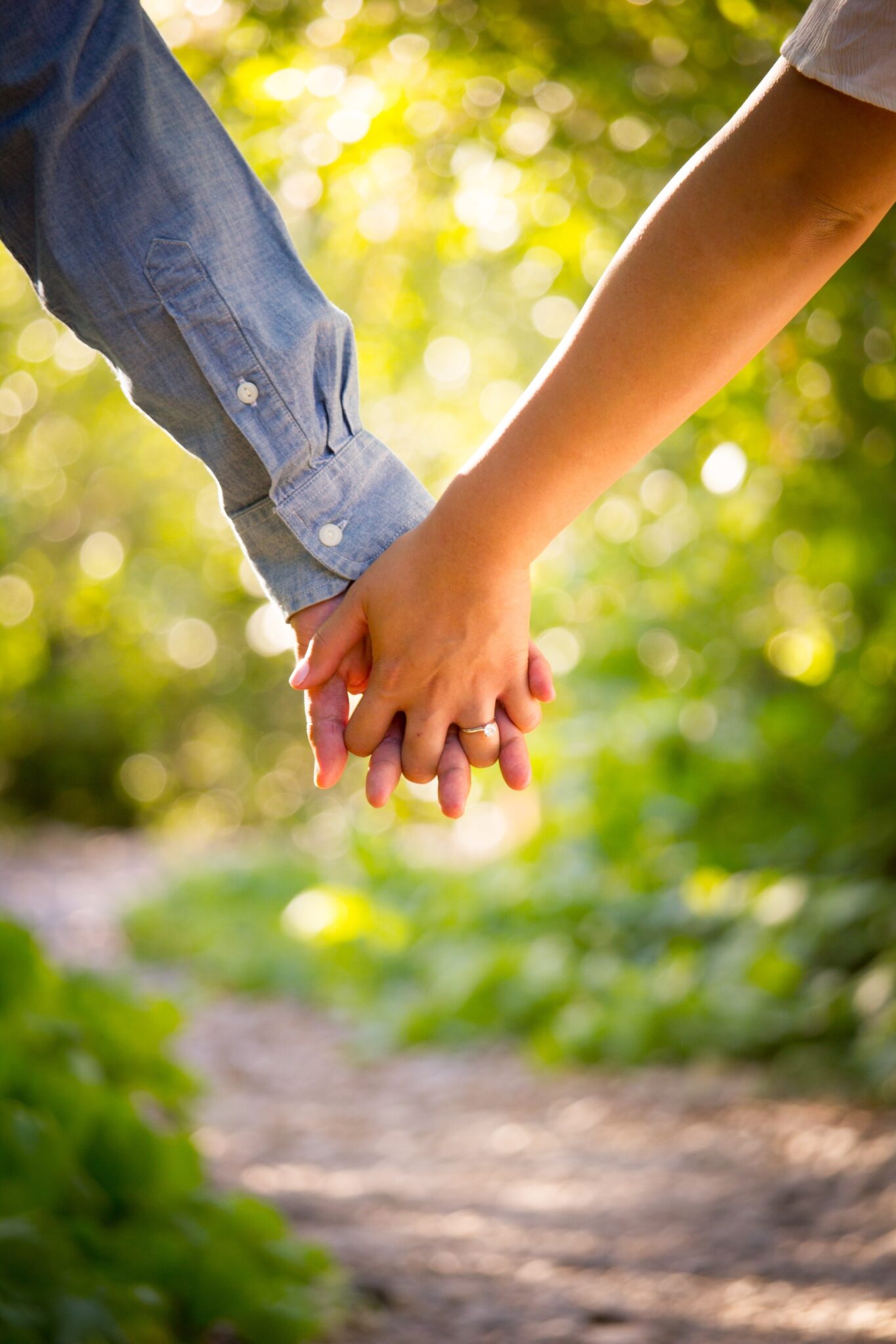 holding hands. attachment trauma counseling, online therapy